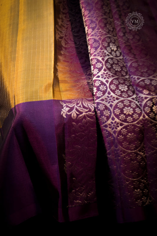 Luxor Gold Handloom soft silk saree