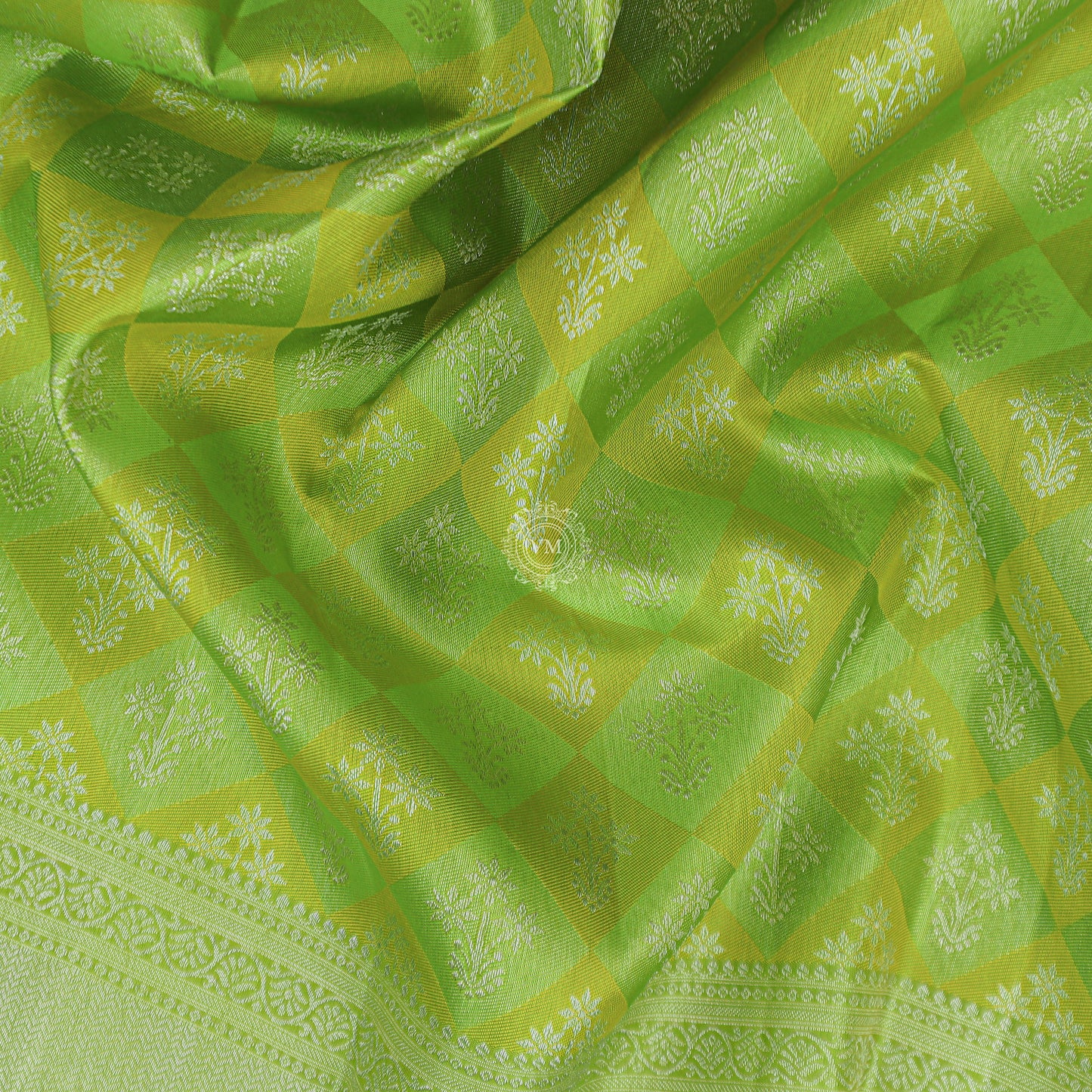 VM23074259 Greenish Yellow with Olivine kanchipuram wedding silk saree