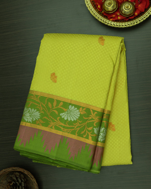 KANCHIPURAM TRADITIONAL SILK SAREE