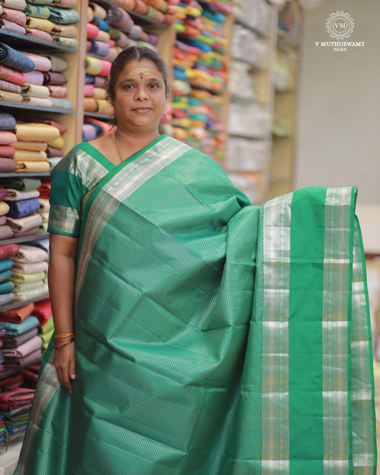 GREEN - KANCHIPURAM TRADITIONAL SILK SAREE