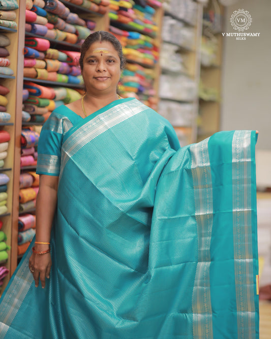 LIGHT SEA GREEN - KANCHIPURAM TRADITIONAL SILK SAREE