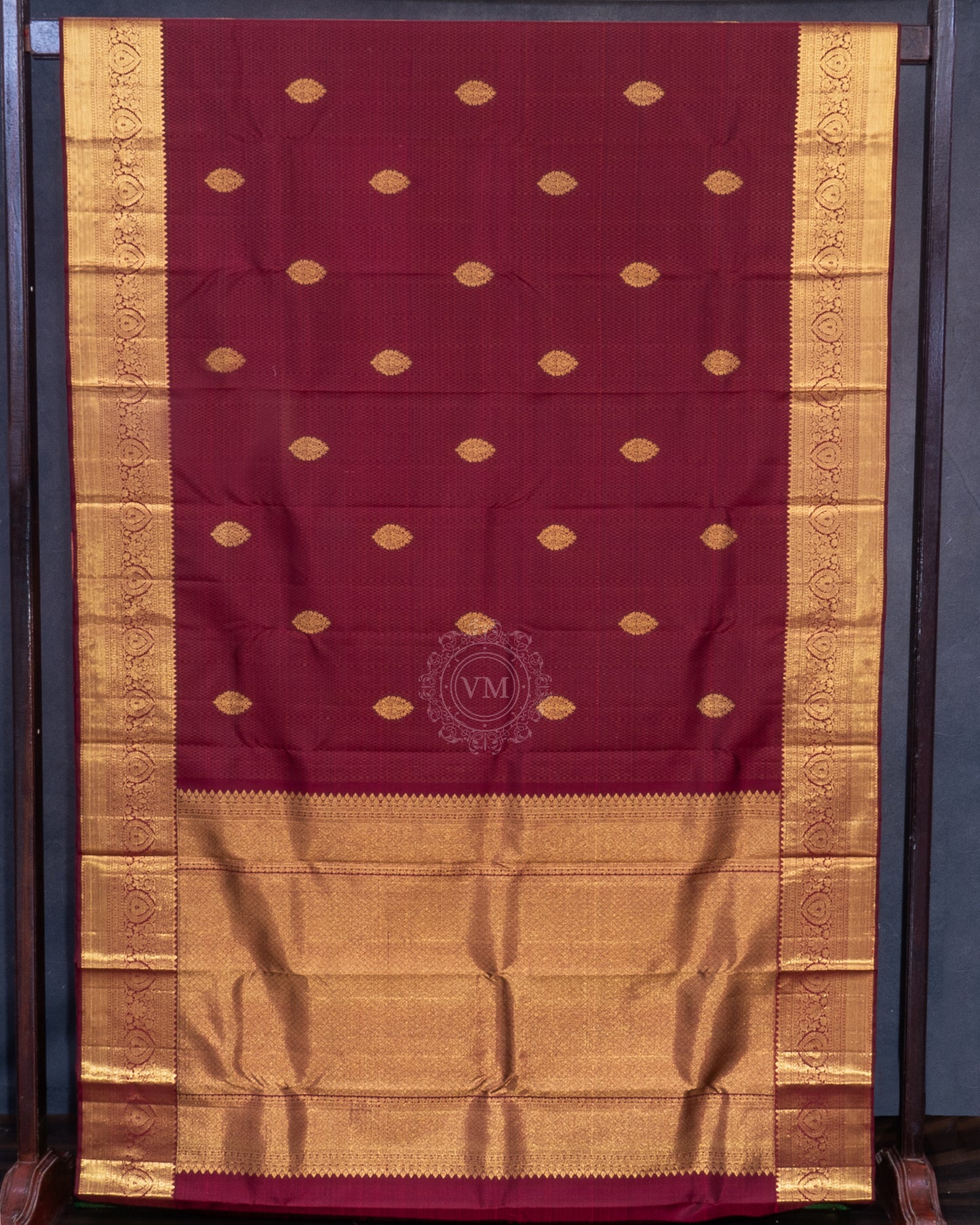 MAROON COLOUR KANCHIPURAM TRADITIONAL SILK SAREE