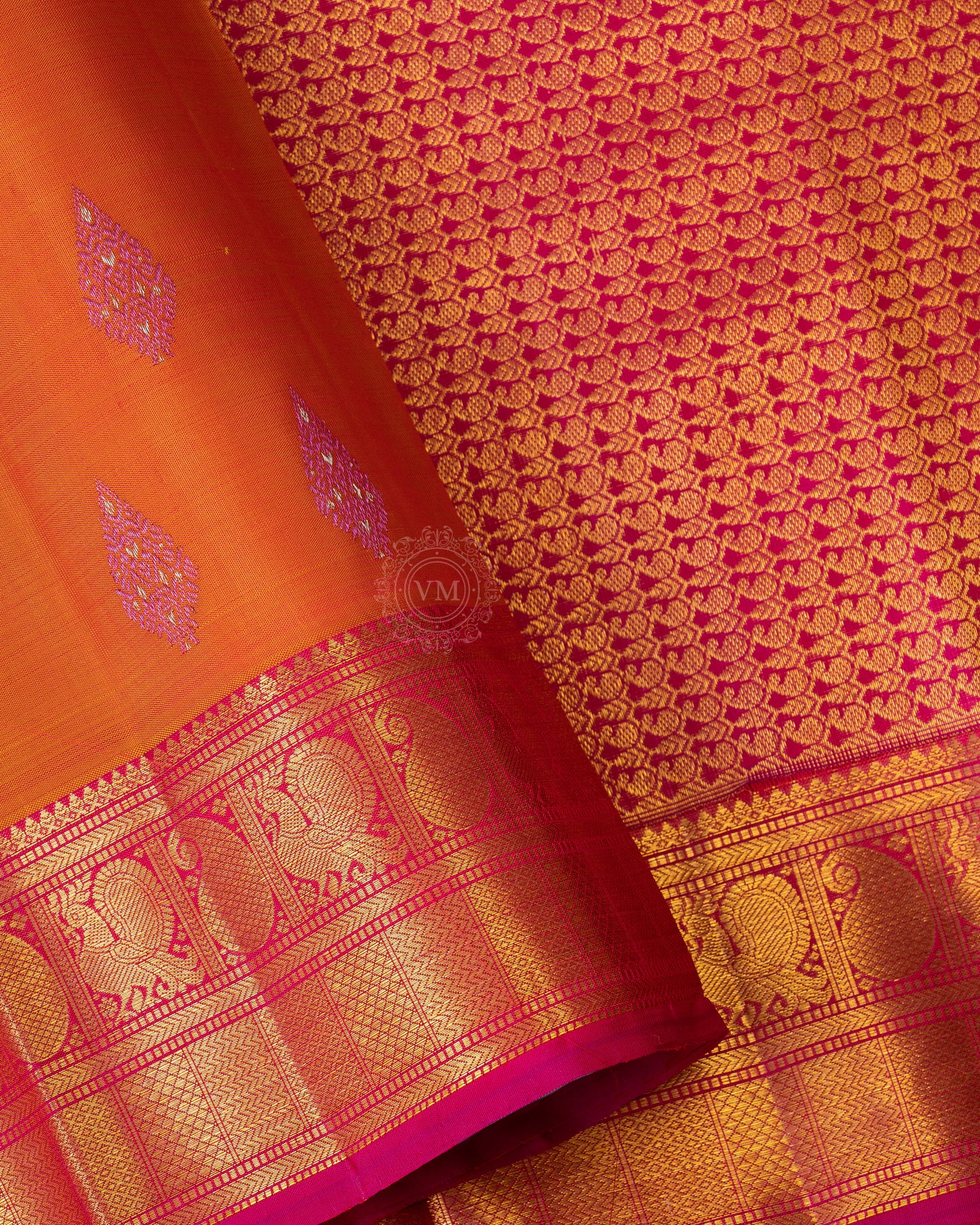 RUST ORANGE COLOUR KANCHIPURAM TRADITIONAL SILK SAREE