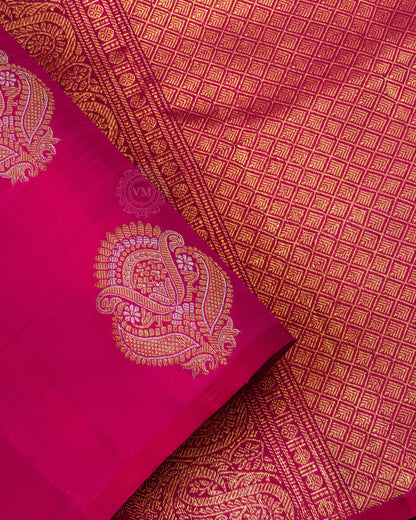 RED COLOUR KANCHIPURAM SILVER SILK SAREE