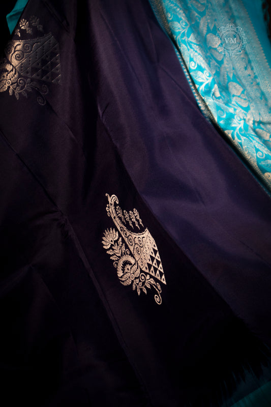 Bright Grey Handloom soft silk saree