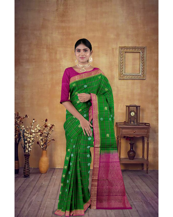 Handloom Soft Silk Saree Racing Green with Velvet Maroon pallu