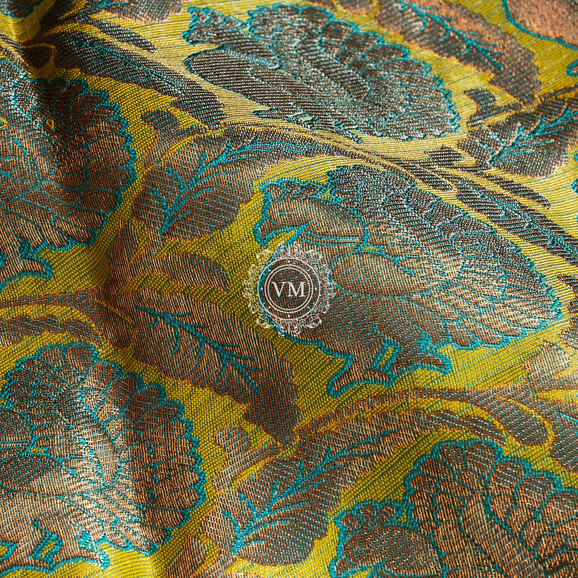 WS36 Sandstorm Green color Saree with Teal Blue Border - V Muthuswamy Silks